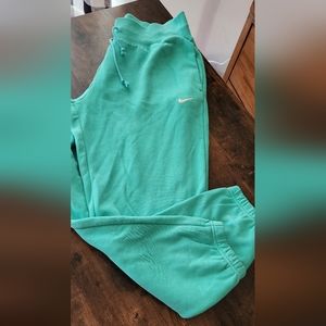 Womens Nike relaxed sweatpants